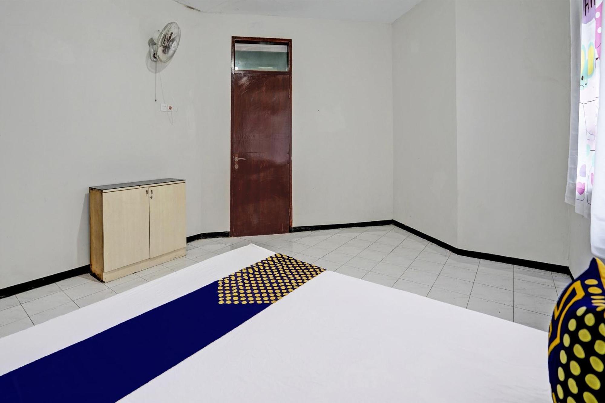 Spot On 92388 Villa Segi Delapan Prigen ภายนอก รูปภาพ