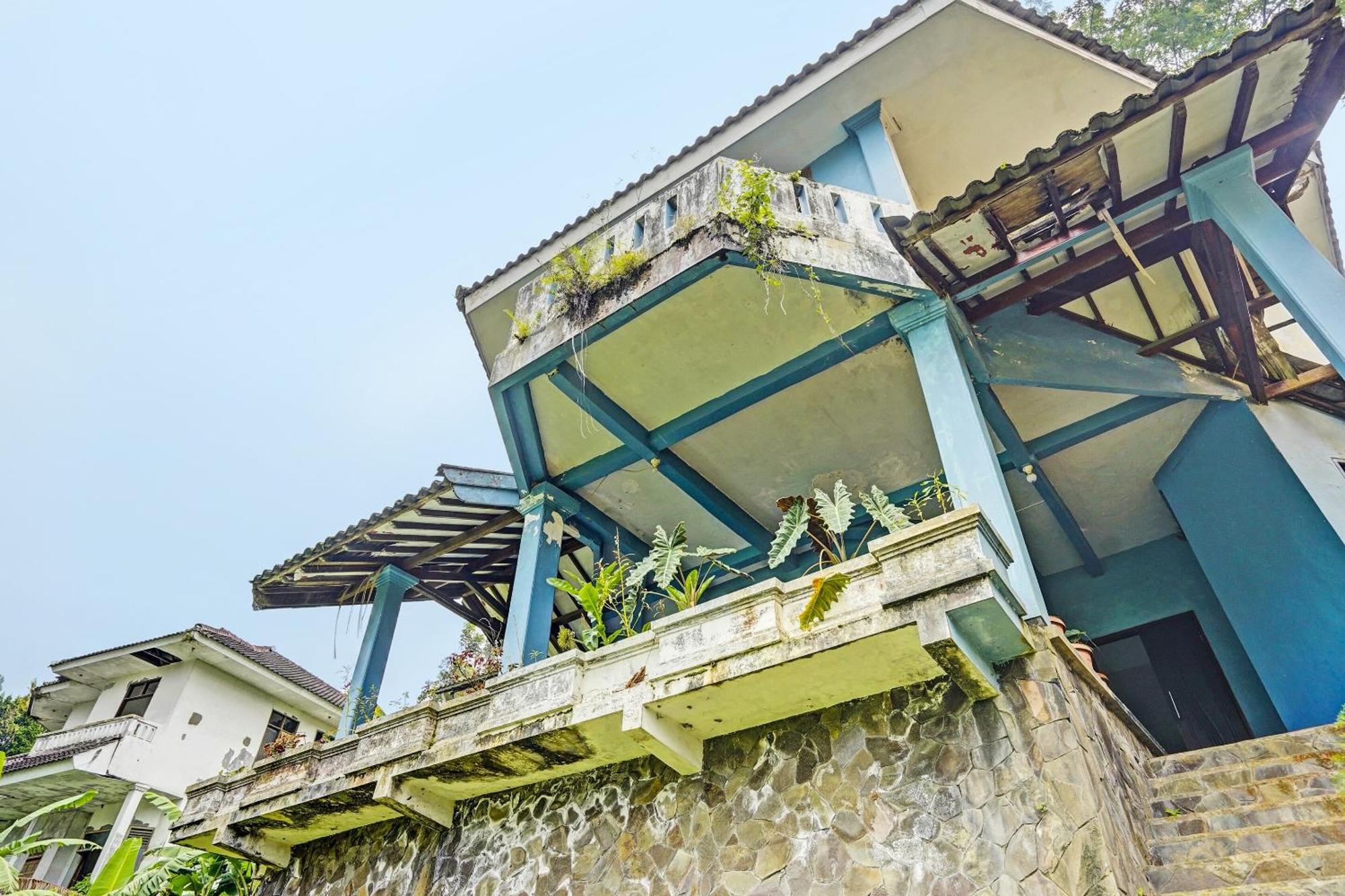 Spot On 92388 Villa Segi Delapan Prigen ภายนอก รูปภาพ