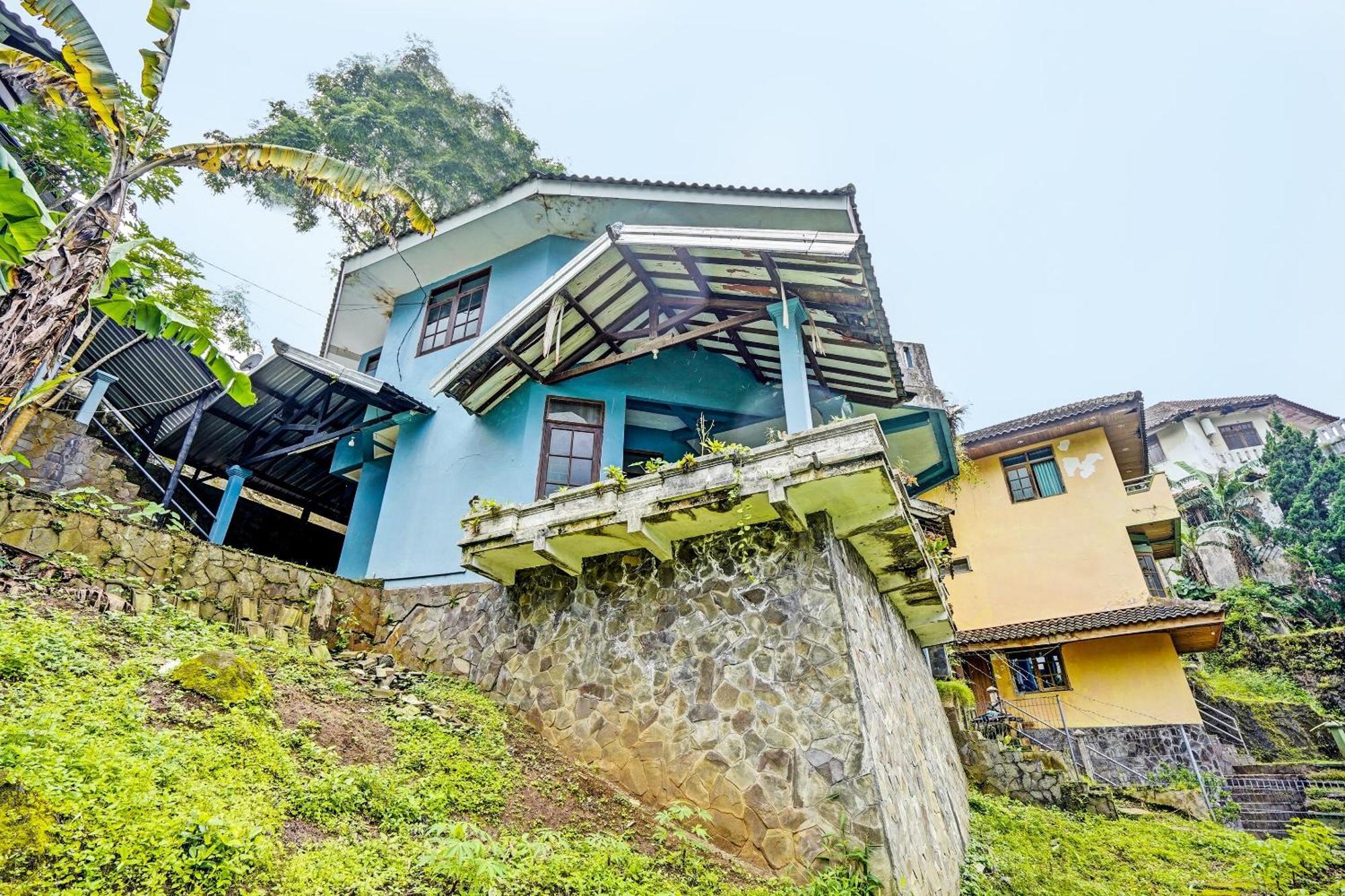 Spot On 92388 Villa Segi Delapan Prigen ภายนอก รูปภาพ